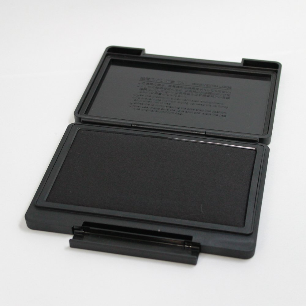 Shachihata Little Tart con almohadilla de sello (para metales) extra forma negra (importación de Japón)