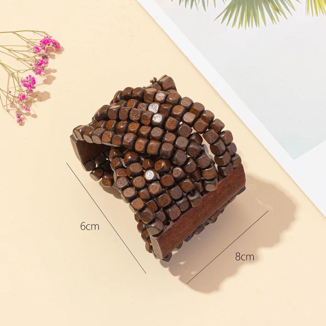 Bracciale Rigido Fatto a Mano con Perline di Legno Naturale, Bracciale Rigido Intrecciato con Motivi Geometrici Spessi per Donna, Gioielli Boho Estivi da Spiaggia.