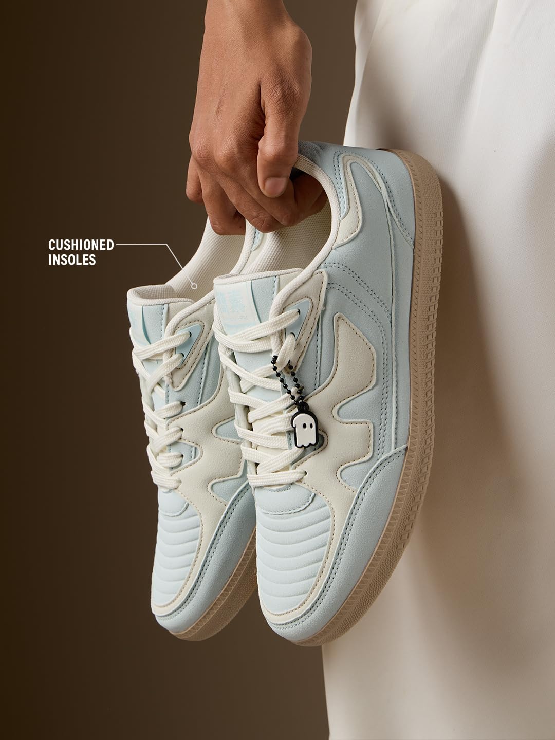 The Souled Store Kanso V2: sneakers basse smeraldo da donna e ragazza | Scarpe da ginnastica retrò verde e bianco sporco con pelle scamosciata di alta qualità, suola in gomma resistente e supporto