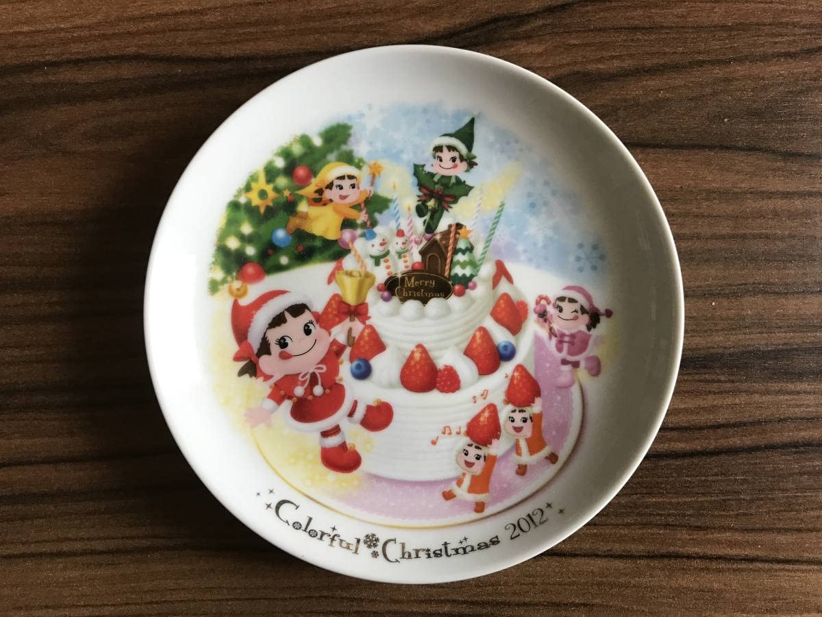 Amazon.co.jp: 不二家 皿 ペコちゃん ポコちゃん クリスマスケーキ 