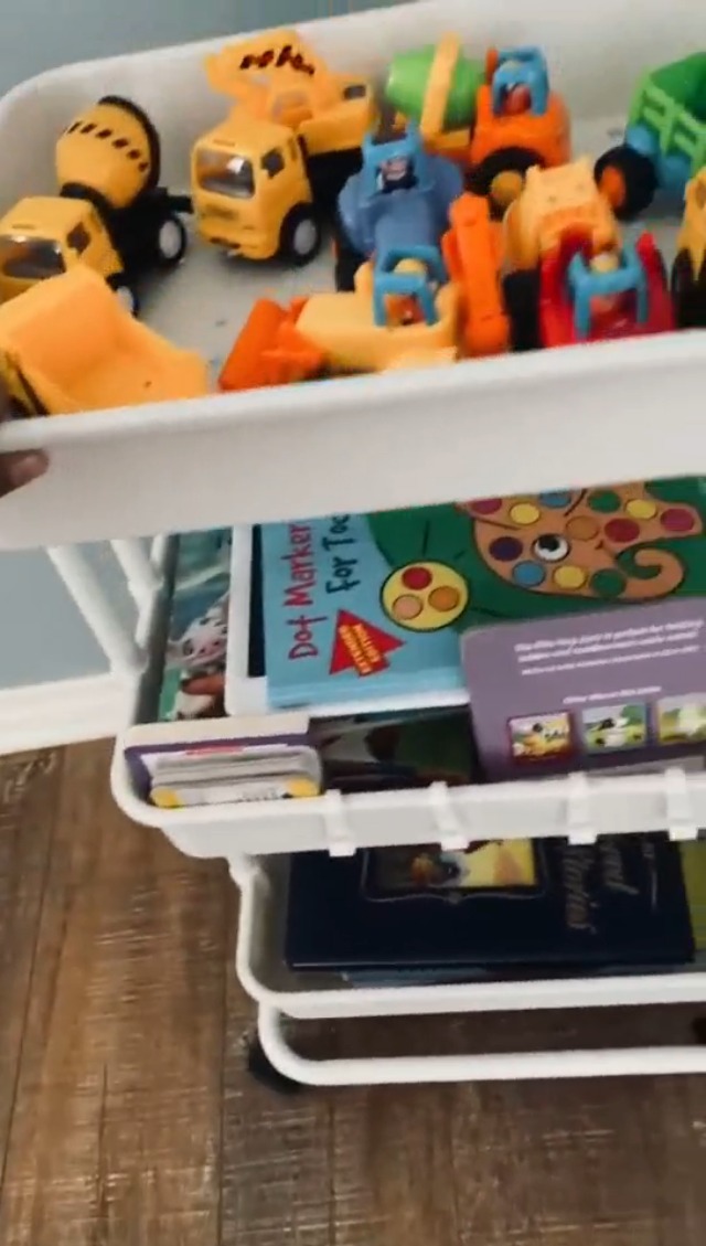 This rolling utility cart is easy storage and transportation