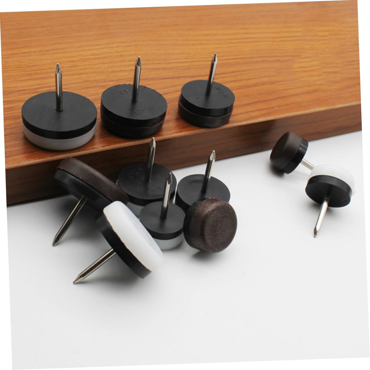 Artibetter 100pcs Non-Slip Furniture Leg Pads Upholstery Nail Feet for Tables and Chairs Durable Floor with to Prevent Scratching