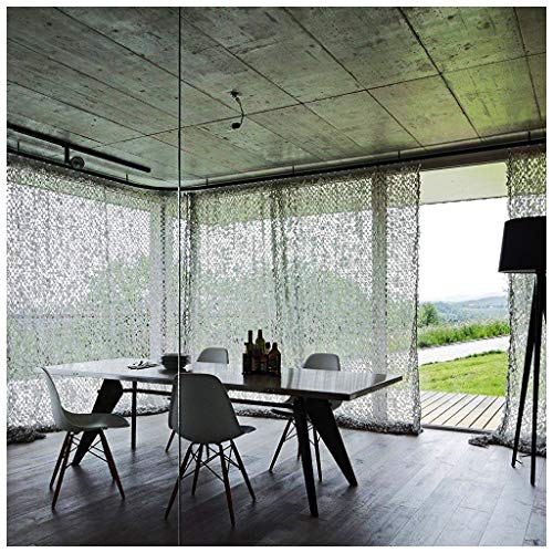 Filet de camouflage militaire blanc pour ombrager une pergola de jardin