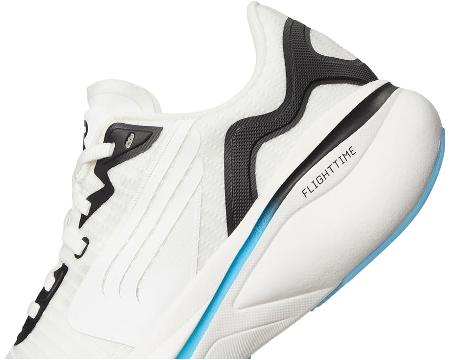 TYR Maverick - Right View