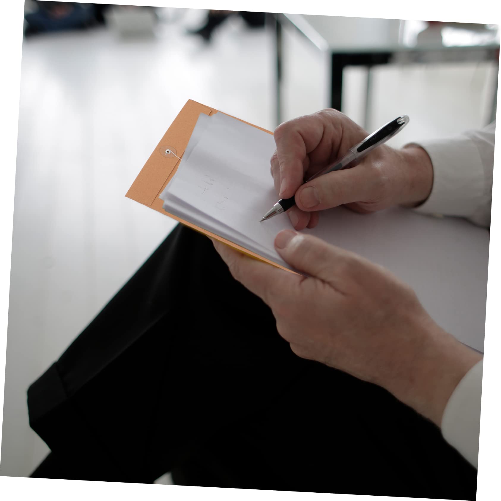 Housoutil 25pezzi Cartella Portadocumenti in Carta Kraft Organizer Per Documenti Formato Leggera e Resistente Per Ufficio Scuola e Viaggi