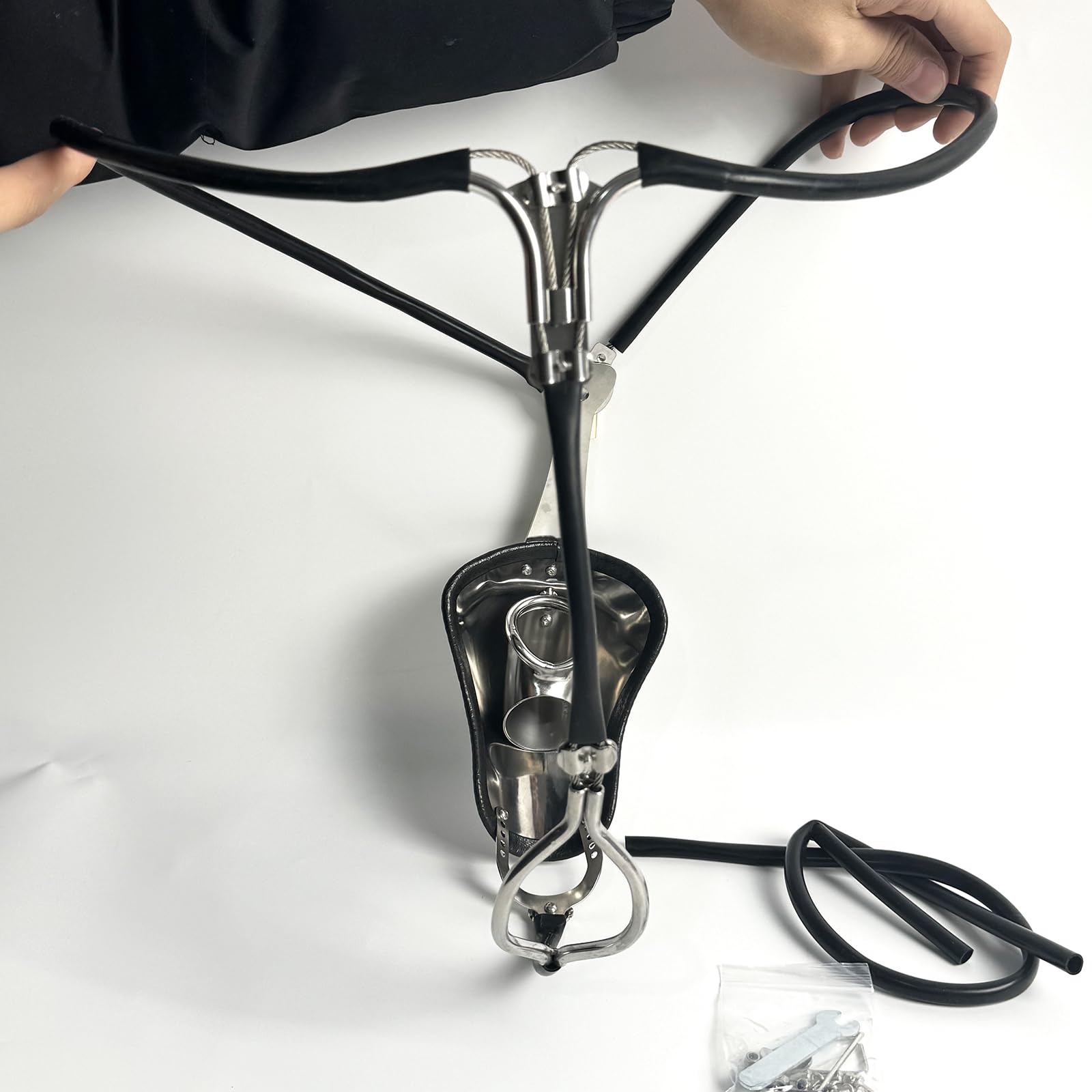 Ceinture de Chasteté Homme Acier Inoxydable Réglable Noire 60-90cm Cage à Pénis Fétichiste BDSM Dispositif de Queue Invisible