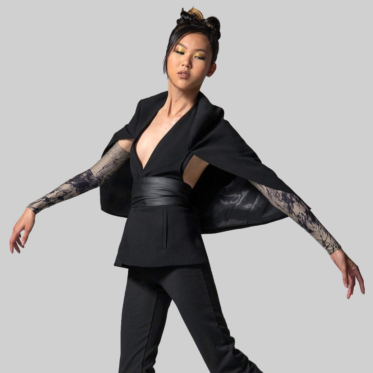 Alta 8 Fashion Arm Sleeves & Warmers for Women, Cover Arms or Tattoos, Long Fingerless Gloves, Accessorize, Ethical Clothing