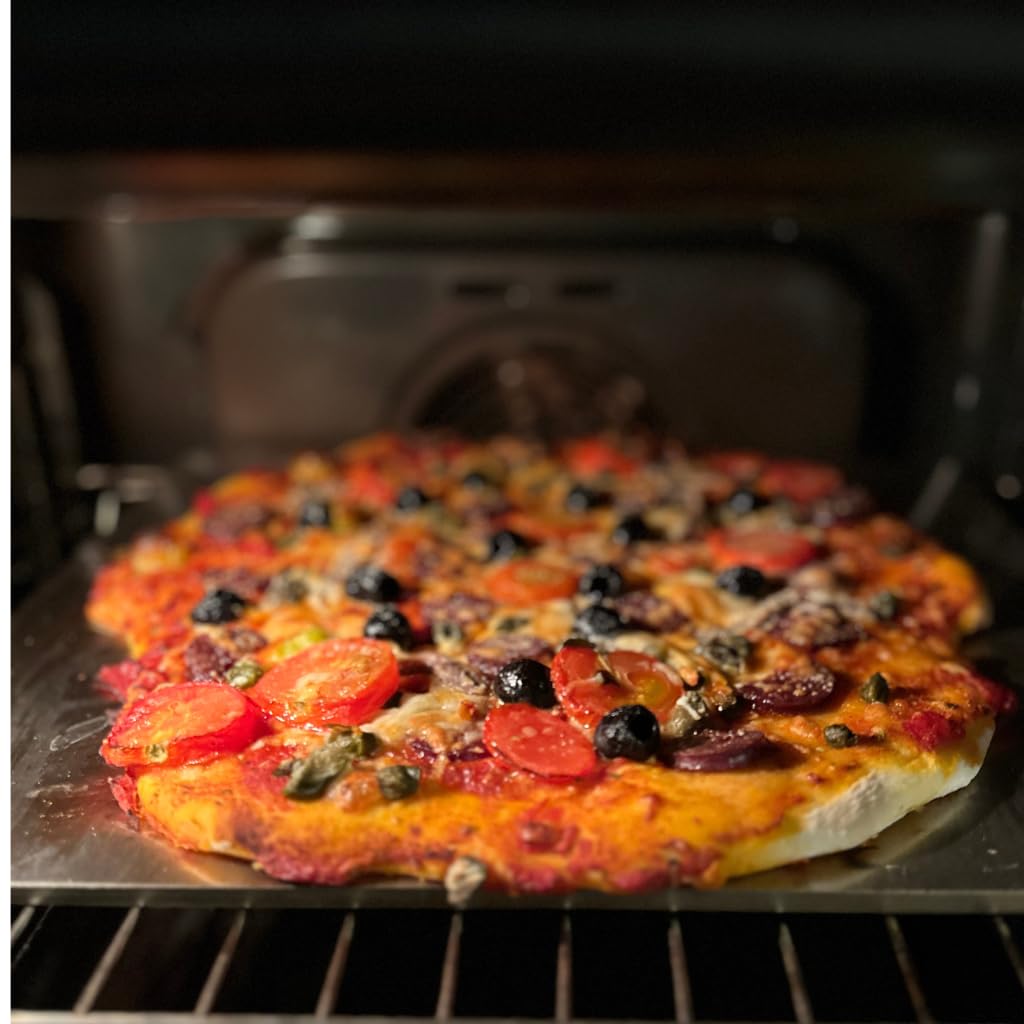 Czaja Premium Pizza- und Brot-Backstahl 8mm - 40 x 30cm - Für knusprige Pizza & Brot wie aus dem Steinofen | Pizzastein, Ofenstein, Backblech