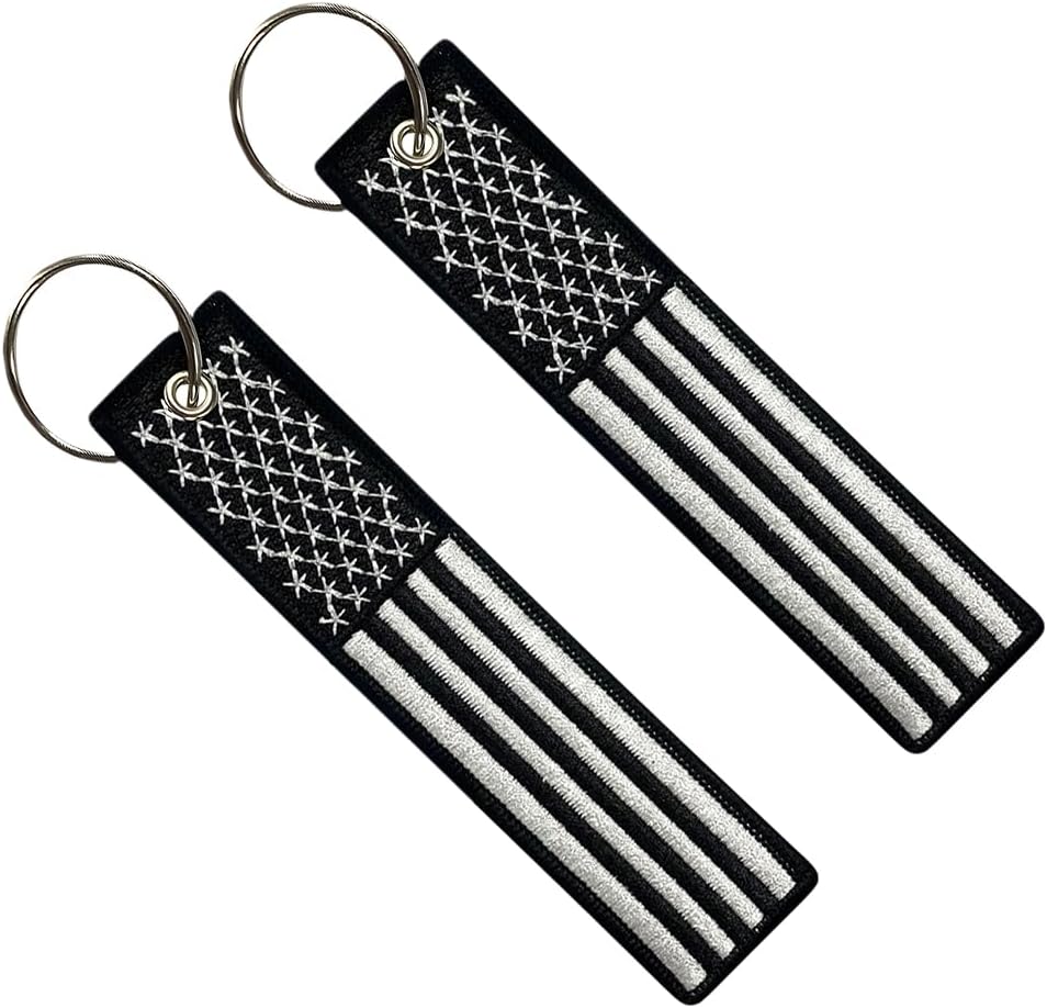 American Flag Car Key Chain, 2PCS Patriotic Embroidered Vehicle Keyrings, Automotive Decor Key Fob, Universal Fit (Black White)
