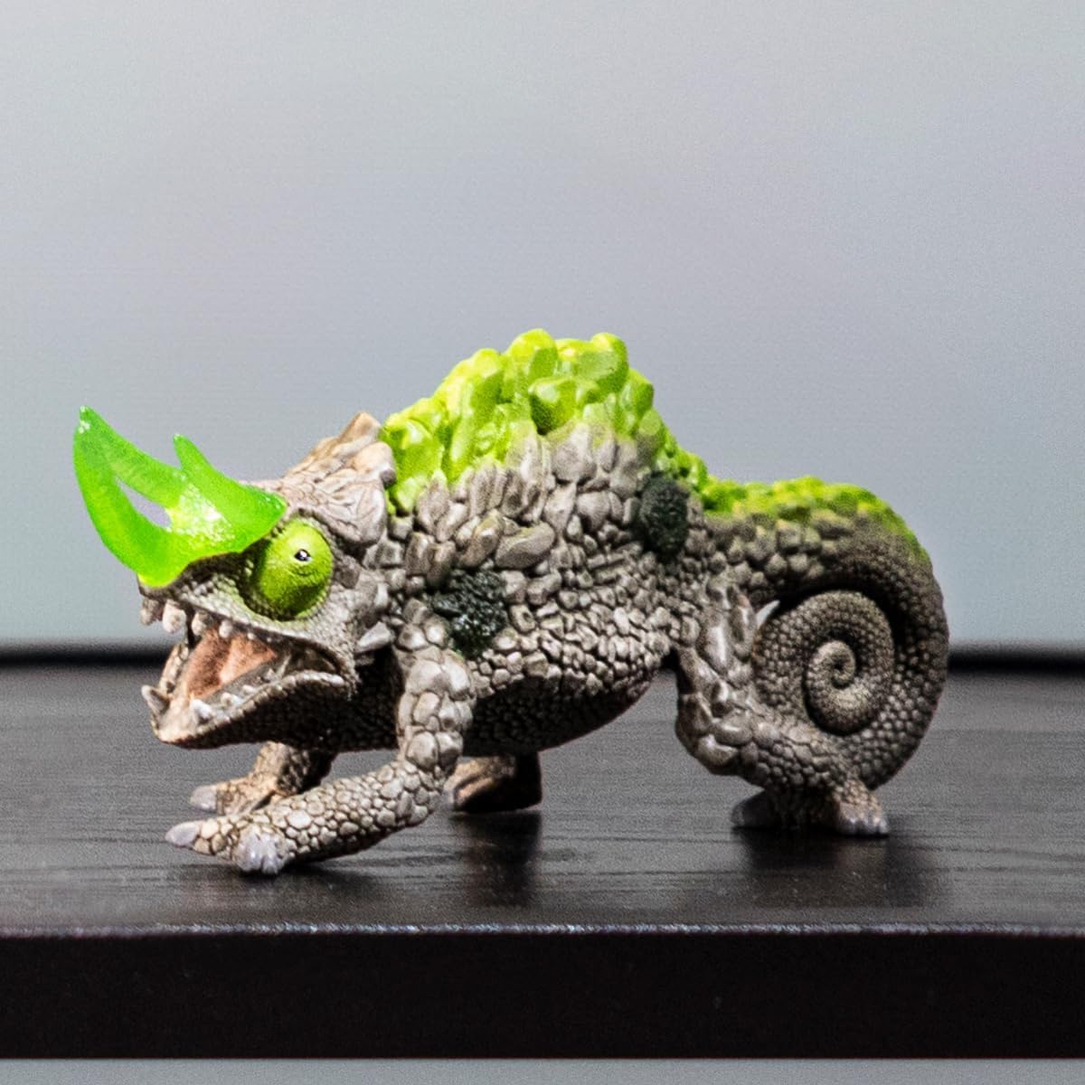 schleich 42677 Kamienny Kameleon z Jaskini Bitewnej., od 7 lat, ELDRADOR CREATURES - Zestaw do zabawy, 34 kawałki