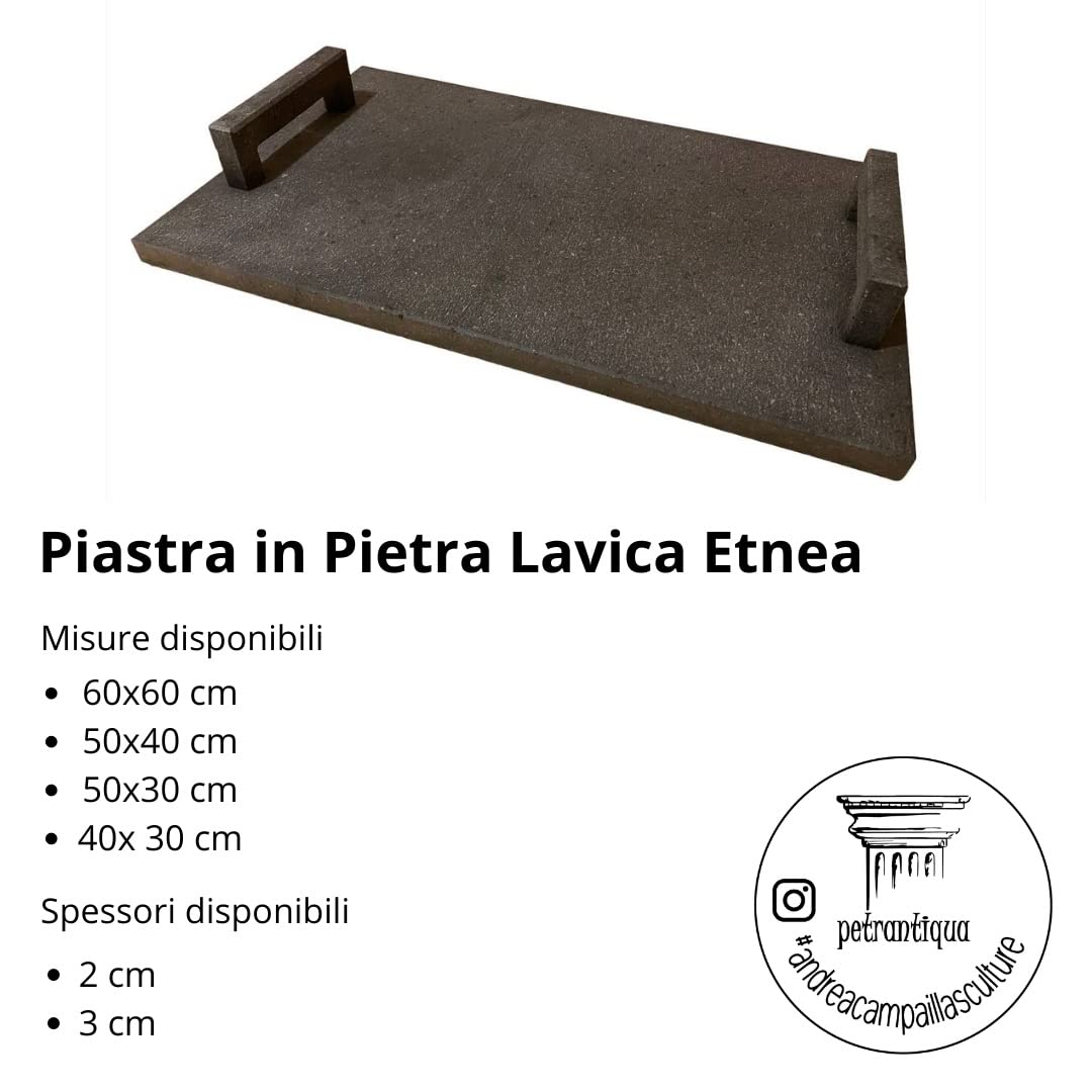 Petrantiqua® Piastra Refrattaria Artigianale Barbecue in Pietra Lavica Etna con Manici Ruvida Ottima per Carne Pesce Verdure Pane e Pizza (60x40 Cm Spessore 2 Cm)