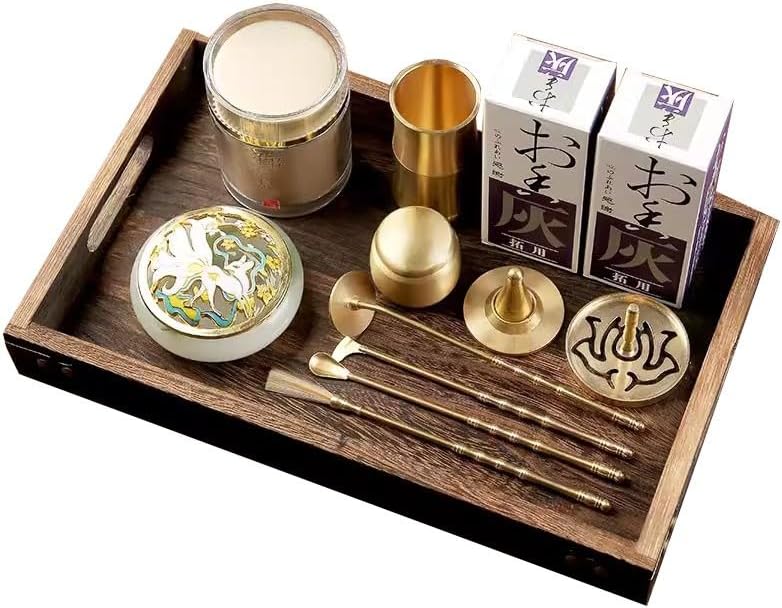 陶芸家の焼物 干支11 お香入れのようで開きます。 お香入れ