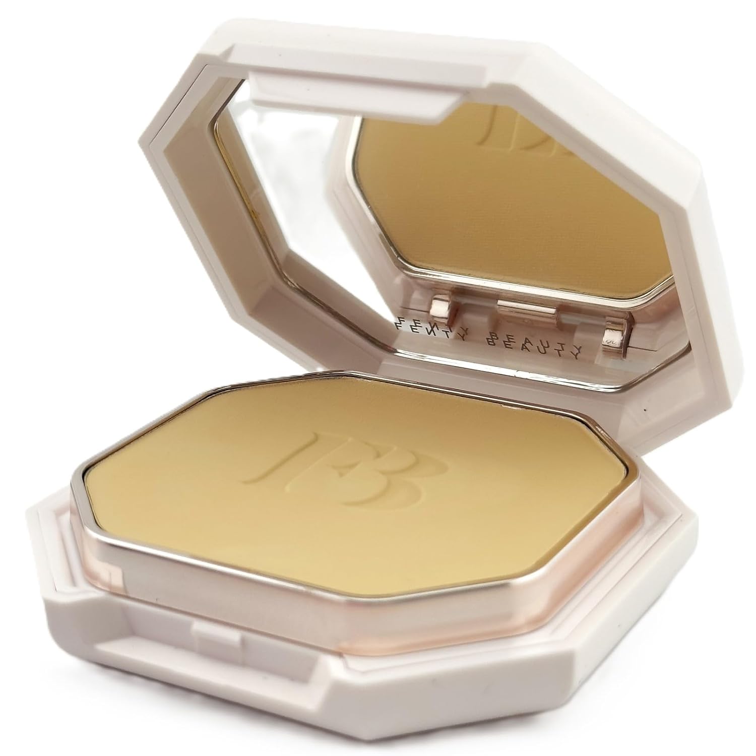 Fenty Beauty by Rihanna Pro Filt’r Soft Matte Longwear Powder Foundation 130