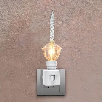 GOOTHY 1 Pack Christmas Silver Bubble Light Night Lights, 2 Vintage 5 Watt Clear Bubble Light Bulb with Silver Glitter and Gold Glitter Fluid 1 Spare E12 Candelabra Base, Swivel Plug in Base,White