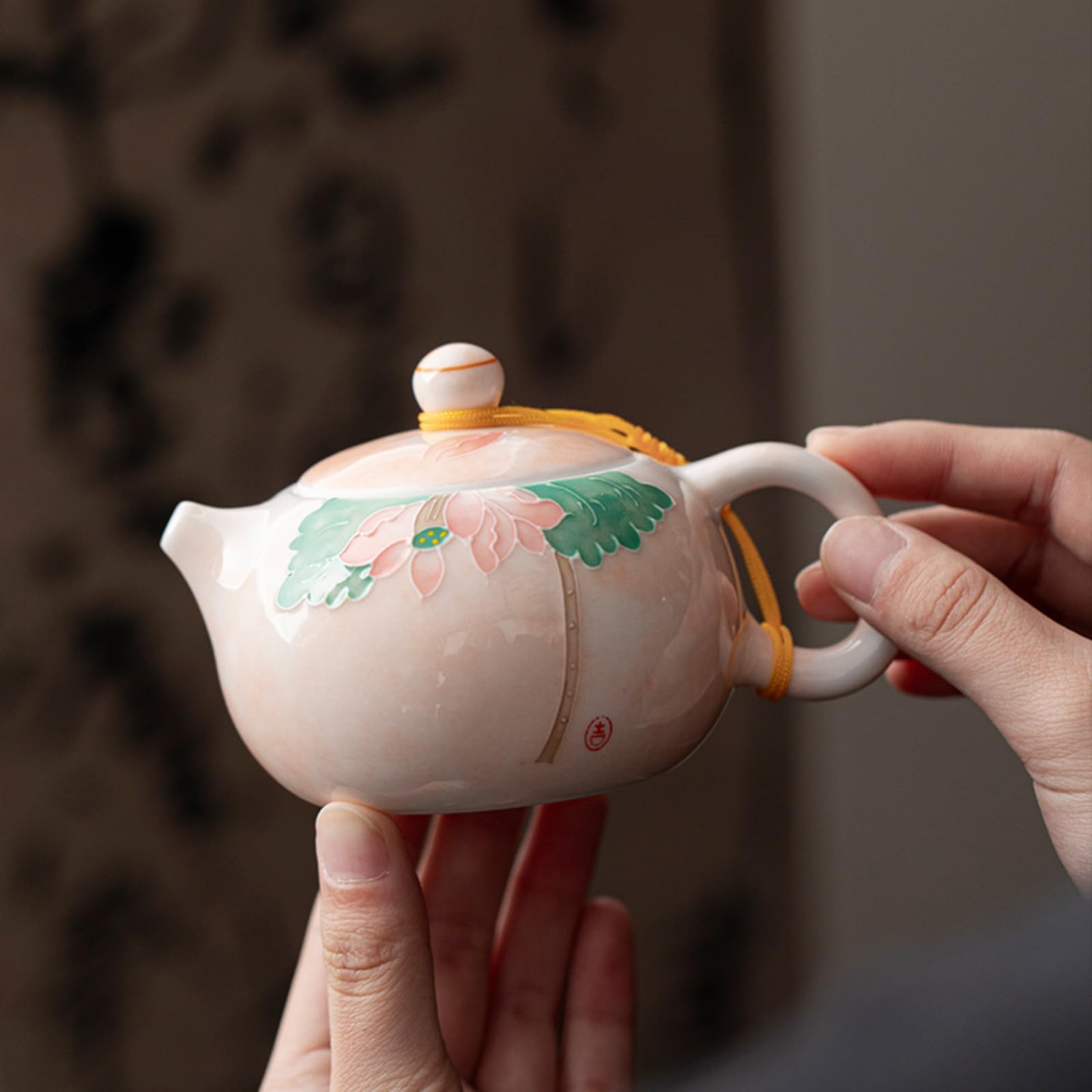 Théière Xishi dessinée à la main, douceur pastel pour vos rituels