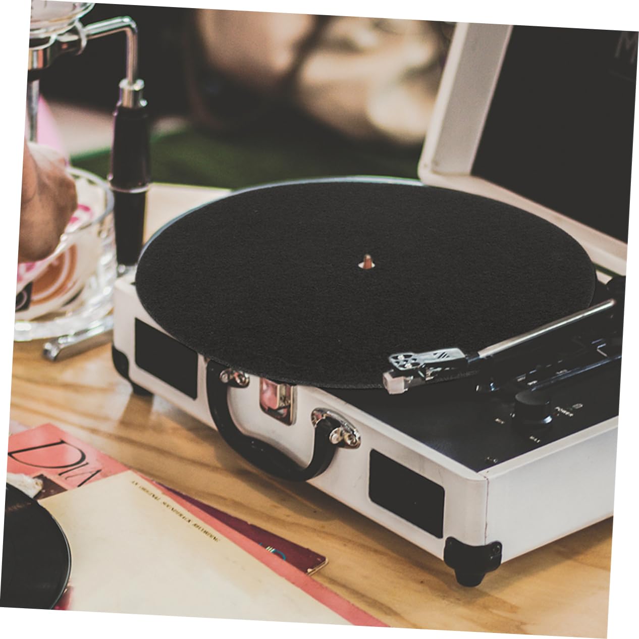 HEMOTON 2Pcs Turntable Felt Mat Static Pad for Vinyl Record Players Shock Absorption Vibration Reduction Essential Music Supplies for Sound Quality