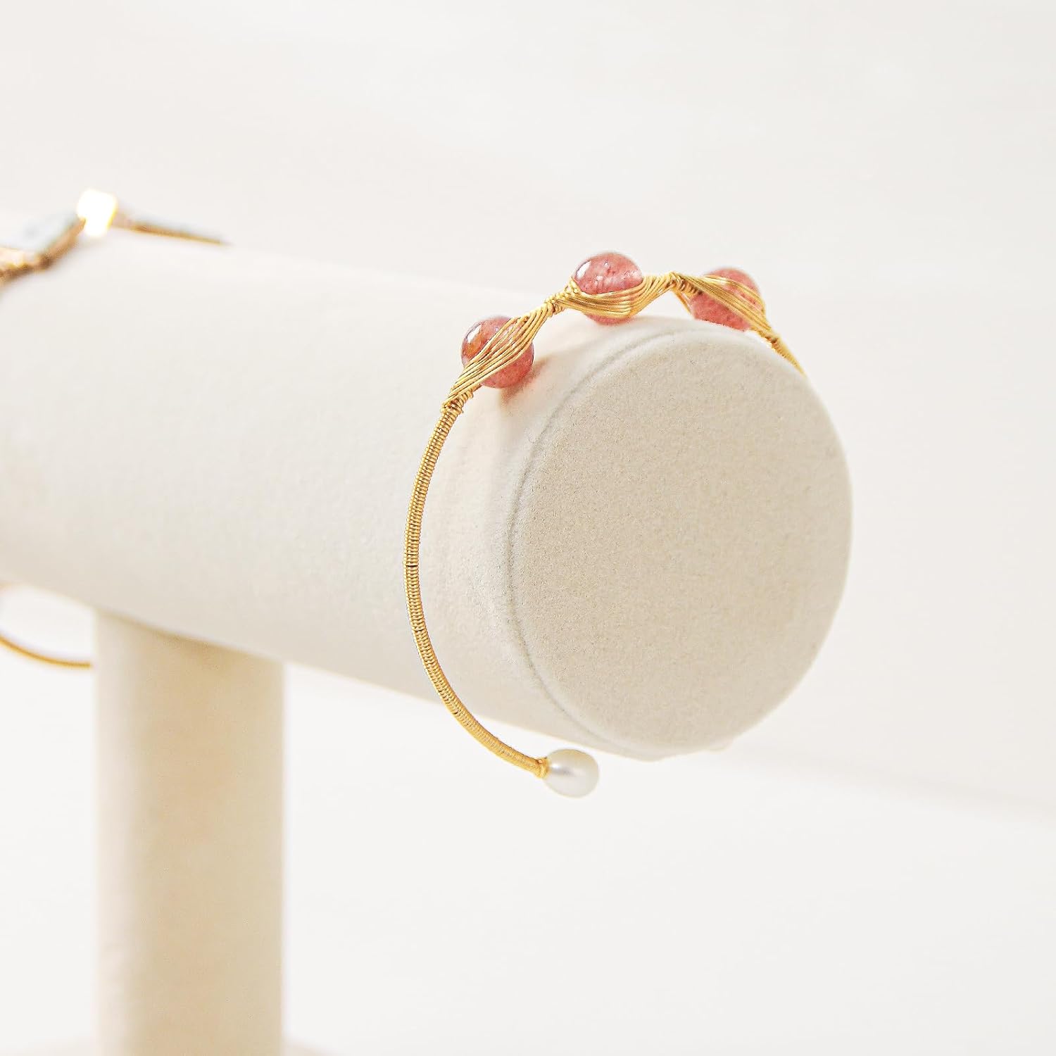 Julysky 2PCS Velvet Jewelry Holder Display, 3D Necklace Display Bust Necklace Stand,Bracelet Holder Stand, Bracelets, Bangles, Chains, Anklets, Necklace Holder for Retail Shops, Boutiques(Beige) - Image 6