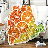 【Multifunktional】✨Die fleecedecke ist samtweich,atmungsaktiv und leicht.Ldeal für wohnzimmer,arbeitszimmer,büro,balkon usw. Auch als sofadecke oder tagesdecke,bietet behaglichkeit und Wärme.