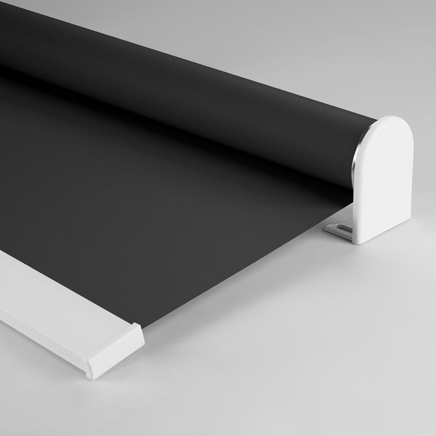 ZSHINE Manual Blackout Roller Shades (Black)