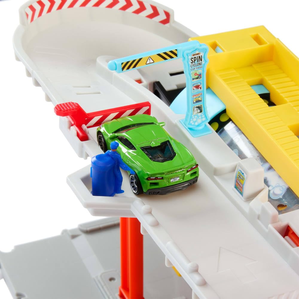 Matchbox Action Drivers Ontsnappen aan de Vulkaan, speelset met 1 Matchbox auto en door de auto geactiveerde functies, licht en geluid, speelgoed voor kinderen