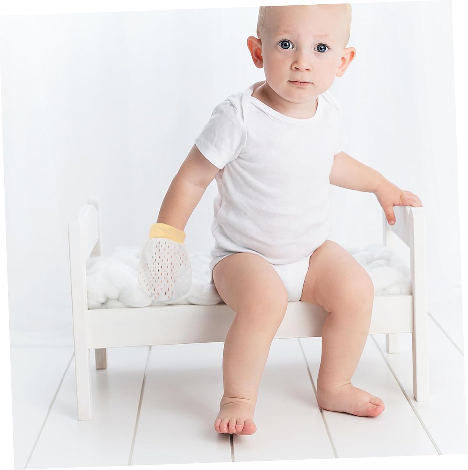 Mother Gloves Baby Boys Gloves and Mittens 0-18 Months Fabric Stop Sucking Glove Soft Mittens for Newborn Comfortable Hand Feeling