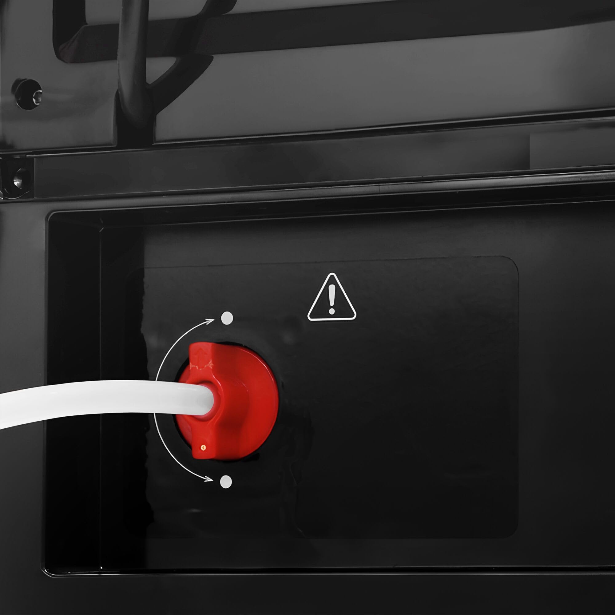 GGM Gastro Kaffeevollautomat 16 Programme mit 5 Zoll Touchscreen | Ideal für die Gastronomie, flexible Wasserzufuhr, intuitive Bedienung, hochwertige Materialverarbeitung, zeitsparend