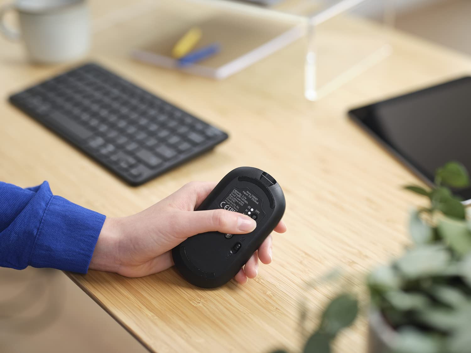 Trust Lyra Set Tastiera e Mouse Wireless Bluetooth, Layout Italiano QWERTY, 84% Plastica Riciclata, Tastiera Ricaricabile Multidispositivo per Laptop, PC, Mac, Tablet, iPad, Android, iOS – Nero