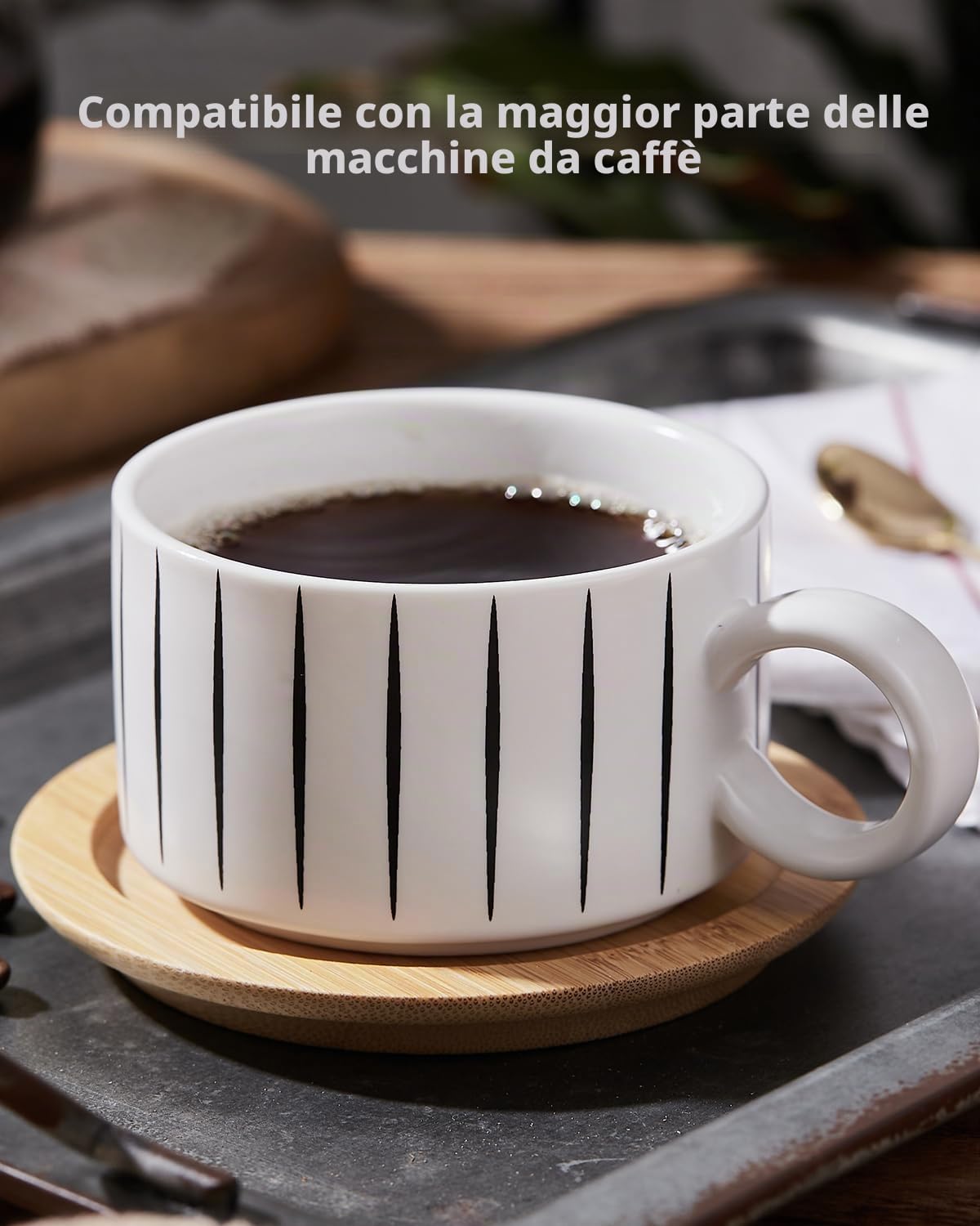 HOME DECOR Tazze da caffè in ceramica impilabili - Set di 4 tazze da 160ml con piattini in legno e supporto in metallo per doppio espresso, cappuccino e latte macchiato - Collezione a righe