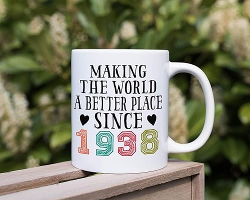 Miniatura 5 de Taza de café, regalo de cumpleaños número 86 para hombres, mujeres, haciendo del mundo un lugar mejor desde 1938, Día de la Madre, Día del Padre,
