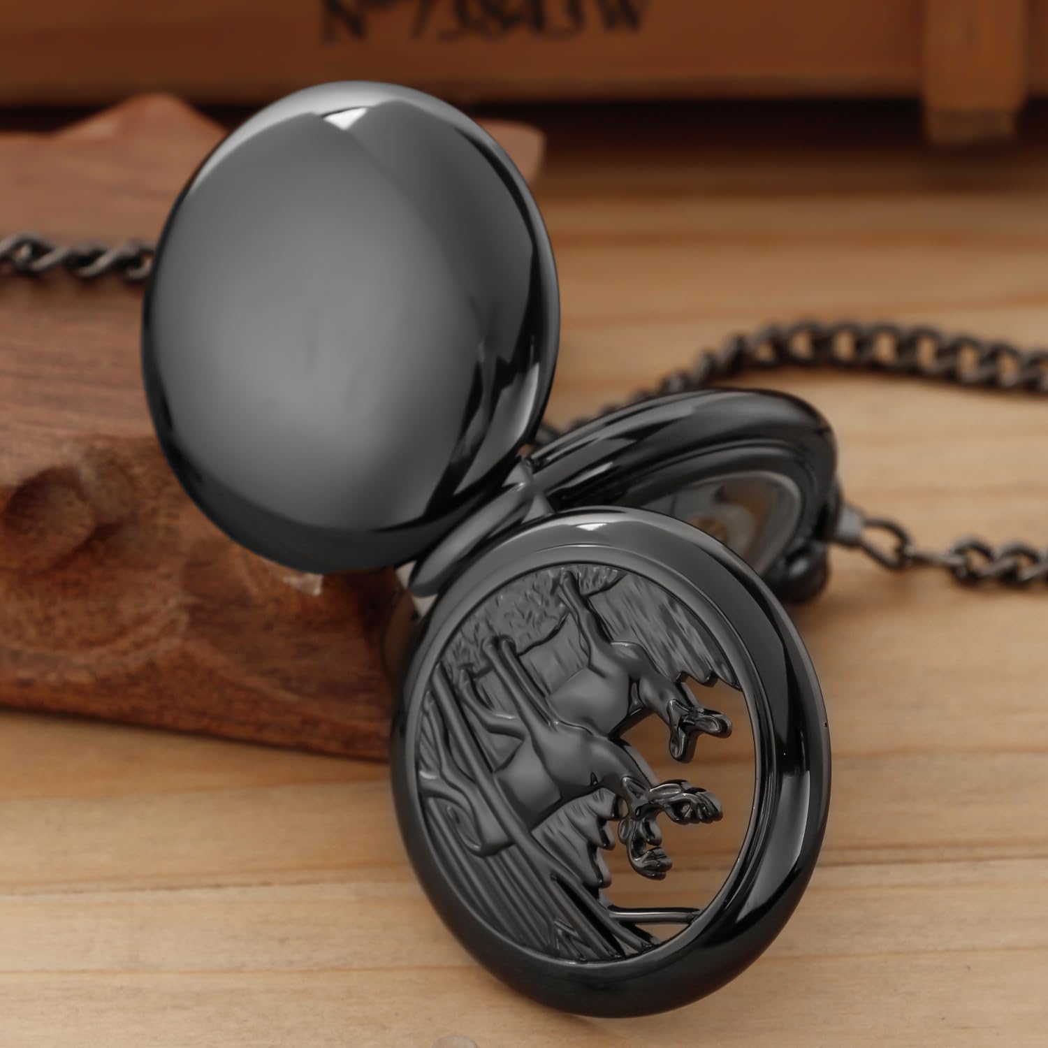 Tiong Black Hollow Double Deer Design Pattern Design Mechanical Pocket Watch, Men's Mechanical Movement Roman Numeral Dial Double Opening Pocket Watch