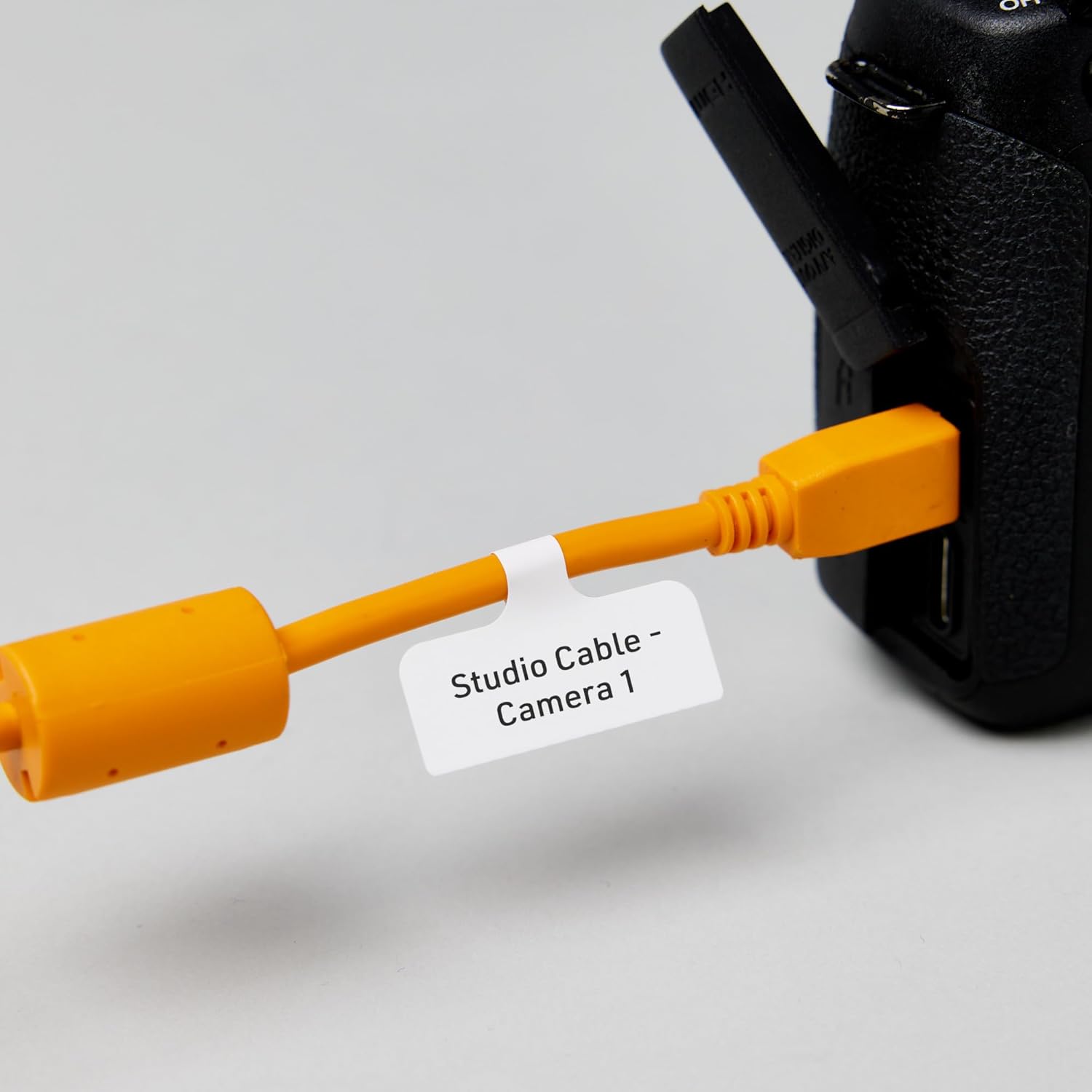Avery Cable Labels, T-Style Self-Adhesive Cord Labels, 1.25" x 2", Tear-Resistant, Laser/Inkjet and Handwrite-Compatible, Wire Marking, 300 Total (61539)