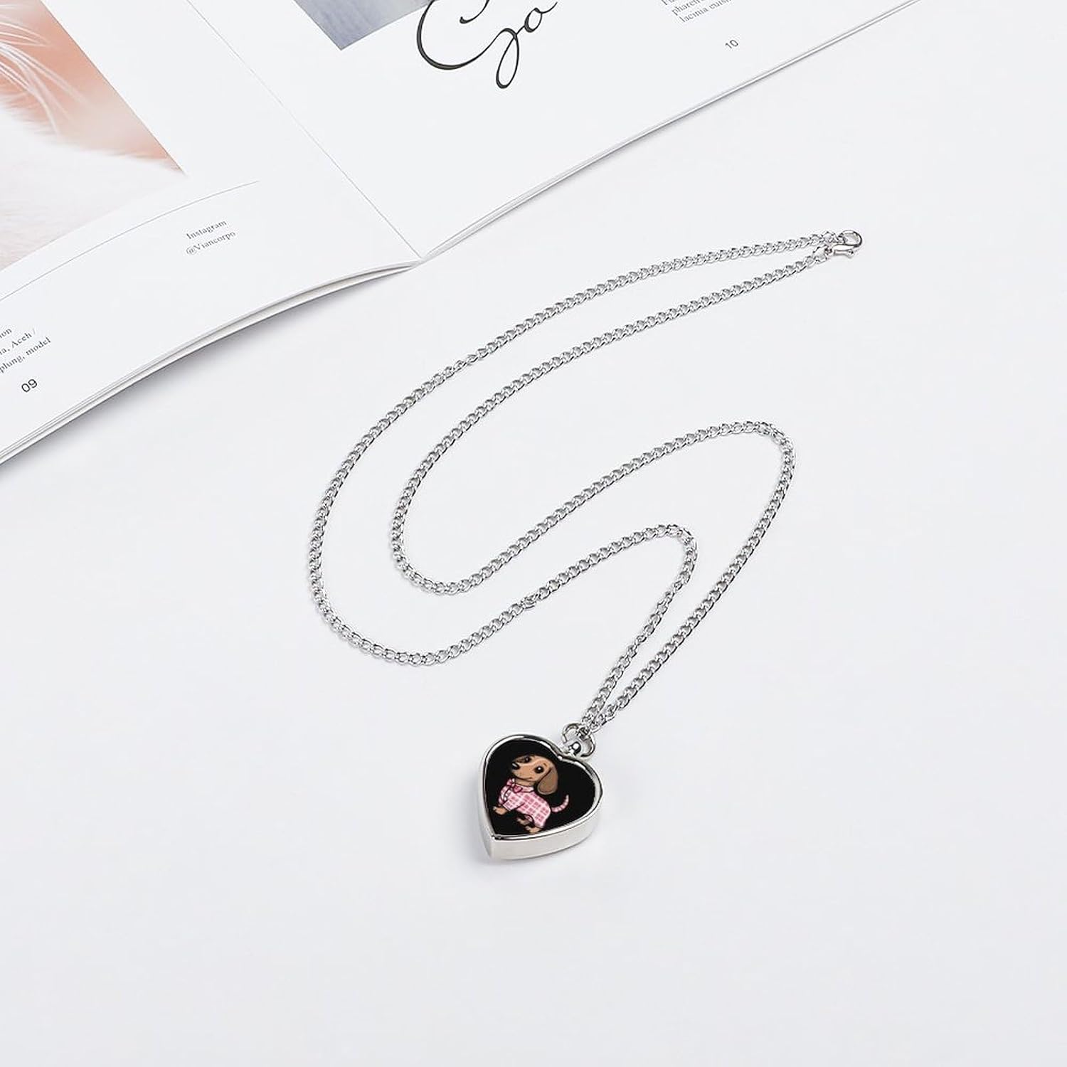 Cute Dachshunds Dog Pet Urn Necklace Ashes Cremation Pendant | Personalized Jewelry,Gifts for Dog Lovers