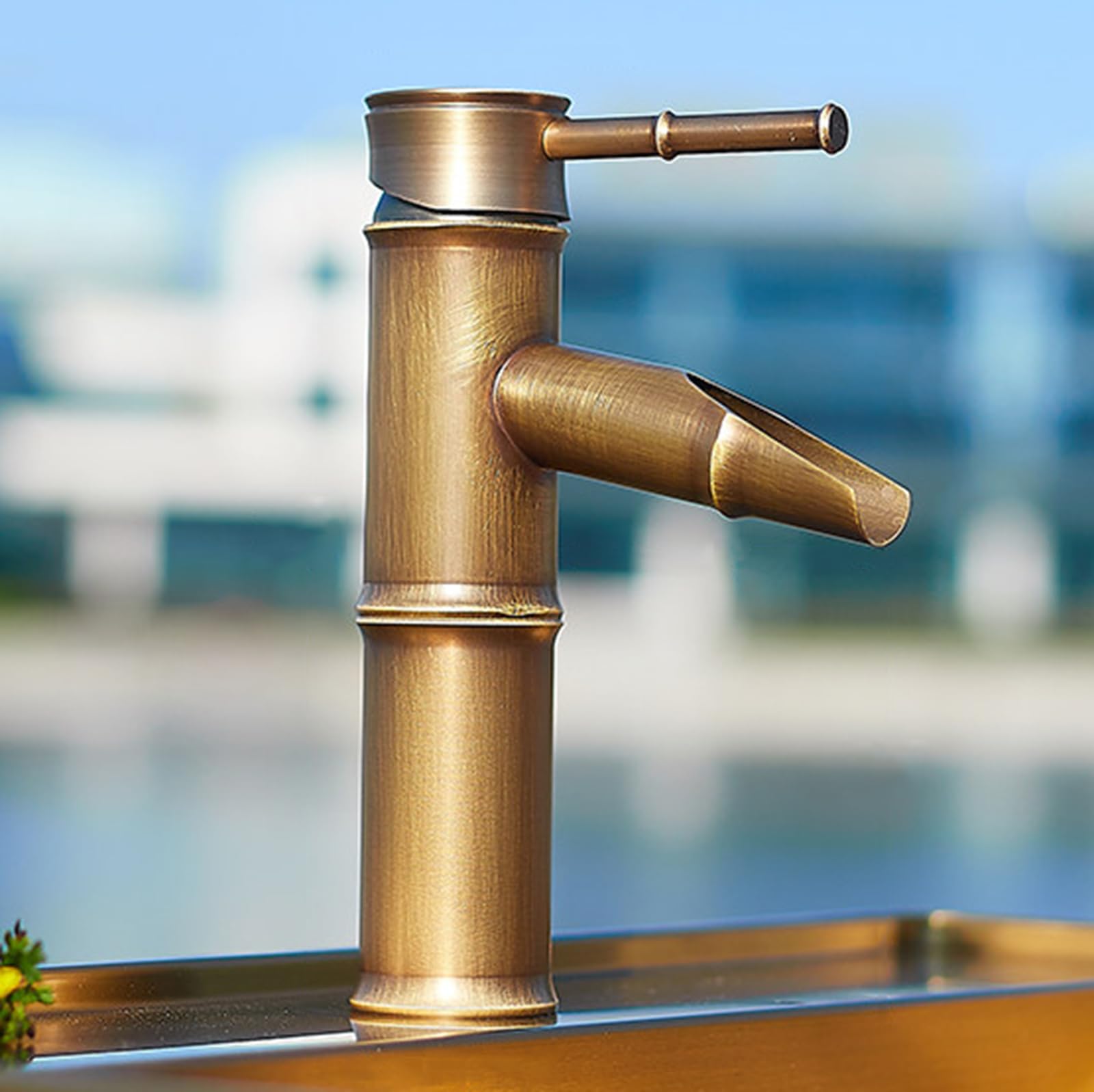Rubinetto Da Esterno In Ottone Anticato Dal Design In Bambù Rubinetto Esterno Acqua Calda E Fredda per Cortile O Giardino,20,8 cm