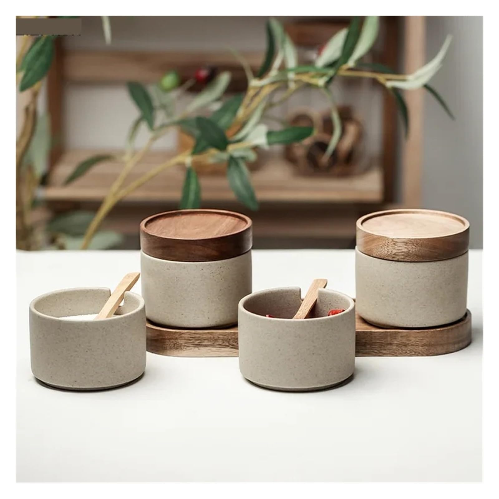 Salero de madera Botella de almacenamiento pimienta y especias for cocina, tarro redondo cerámica for condimentos con tapa madera, for sal, herramientas porcelana(2 pcs)