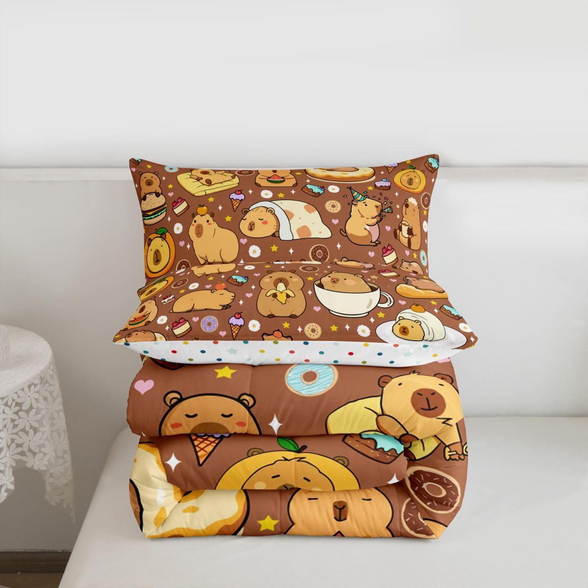 Erosebridal Capybara Queen Comforter Set for Kids Teens Adults,Cute Capybaras Bedding Set,Funny Rodent Animals Duvet Insert,Stars Love Hearts Bed Set for All Season