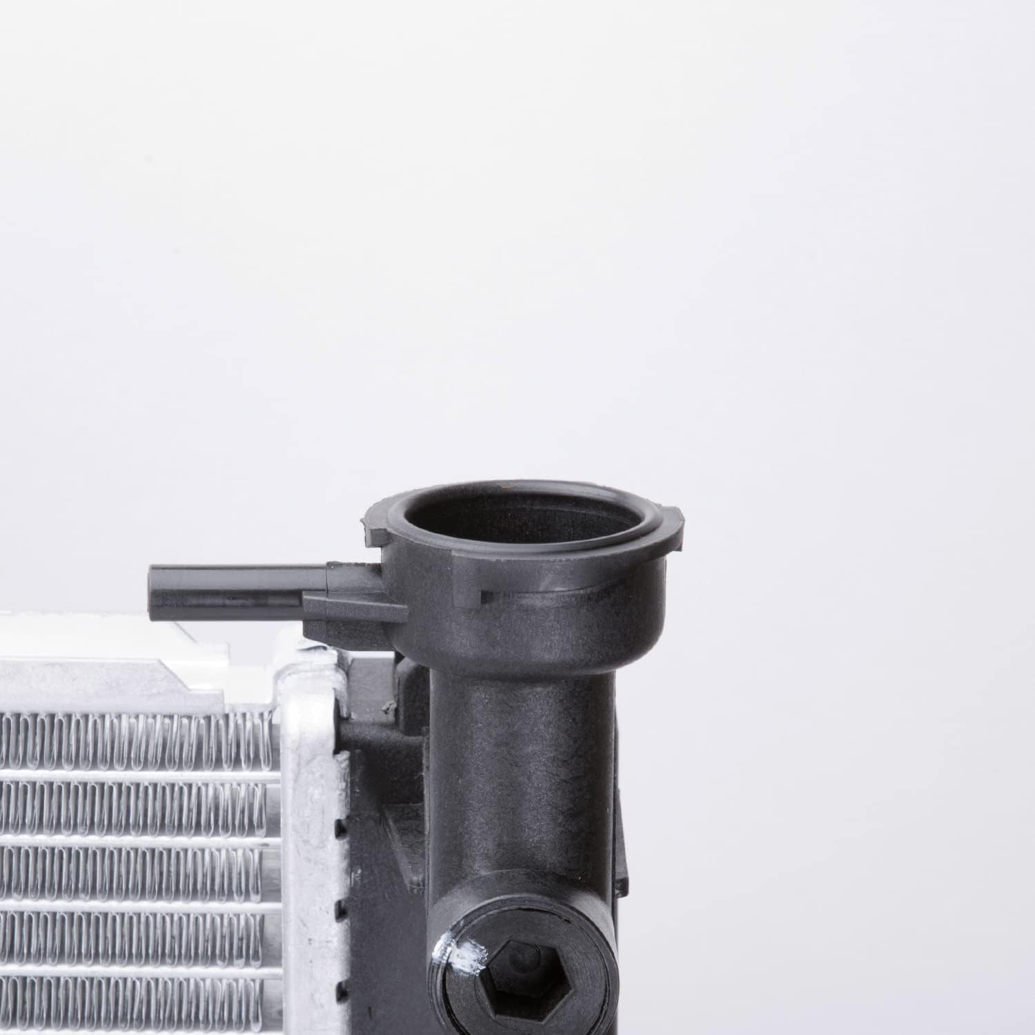 TYC 2962 Replacement Radiator for Kia Sorento
