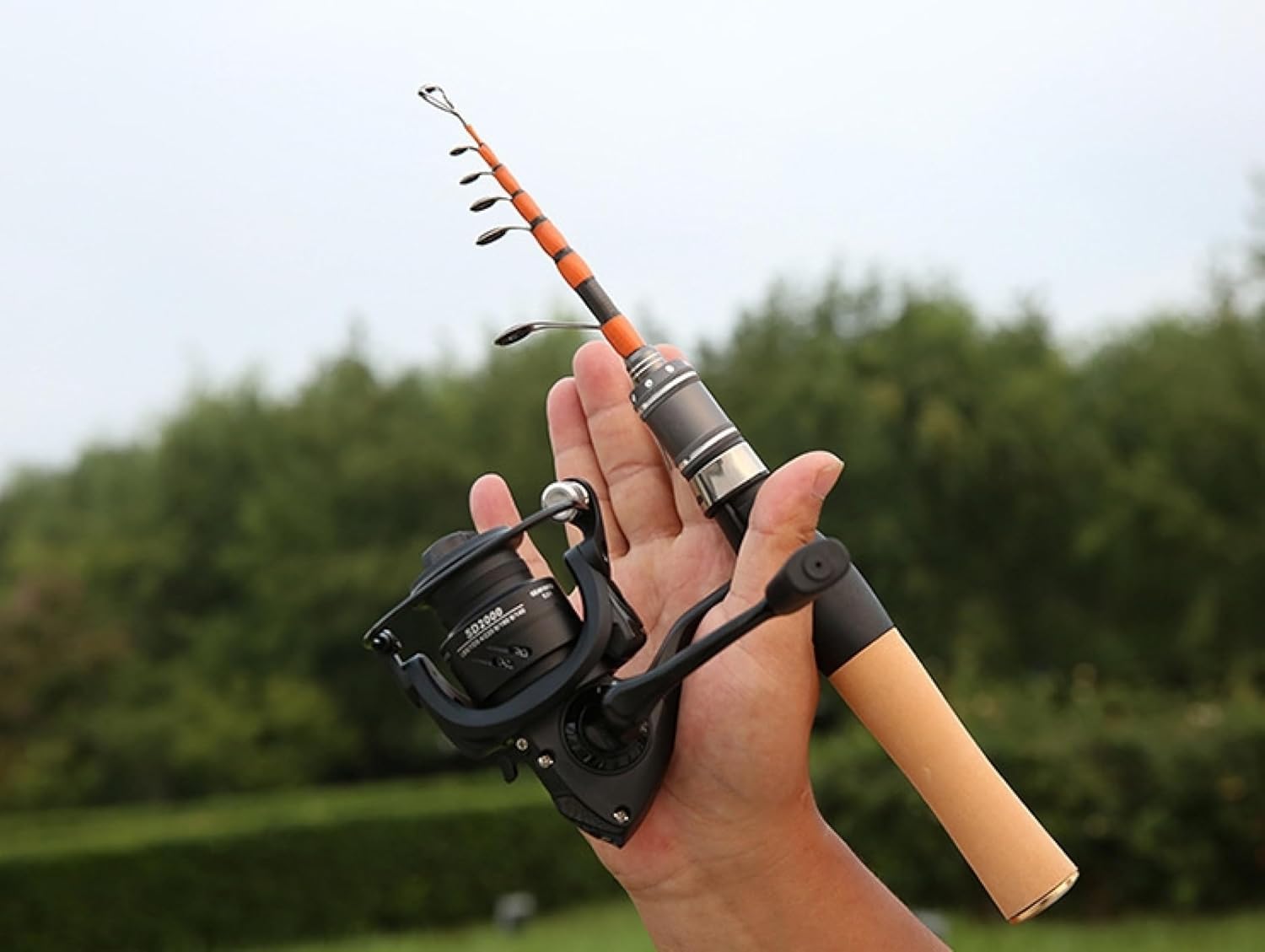 新品　スピニング/ベイト両用　パックロッド　カーボンロッド　長さ調節できるロッド Amazon.co.jp: BXVDGSR 超軽量釣り竿 カーボンファイバー製 スピニング