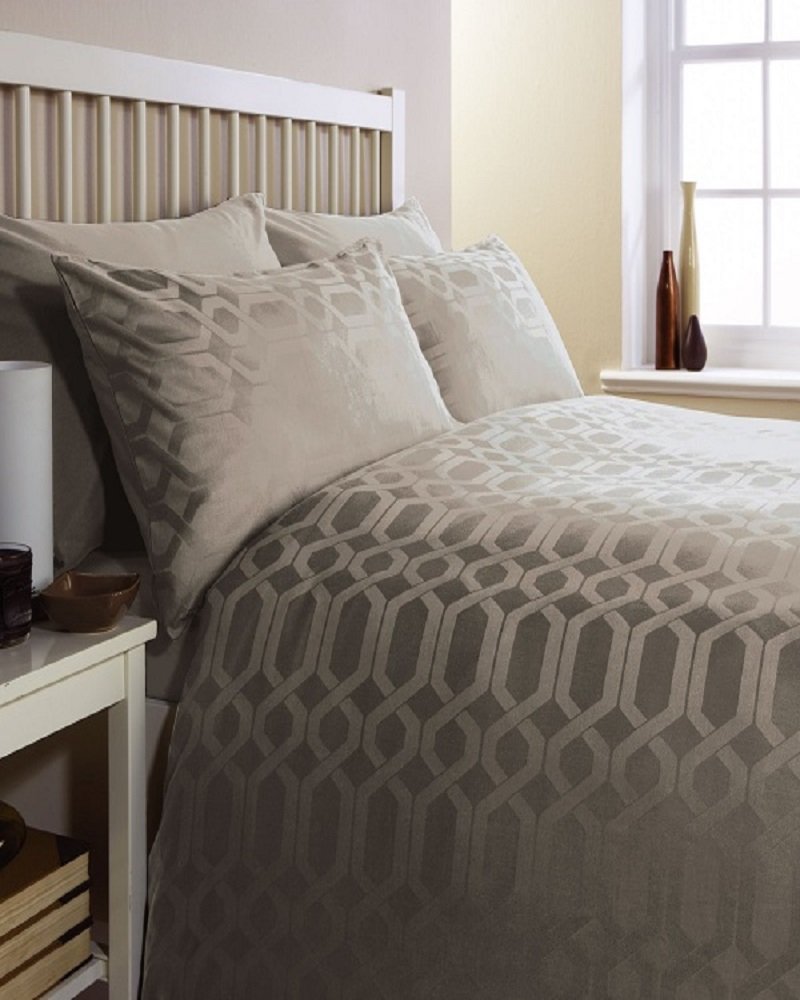 viceroy beddingGEO LATTE DOUBLE Bed Size Print, 300 Thread Count Luxury Egyptian Cotton, Duvet Cover and Pillow Cases Bedding Set