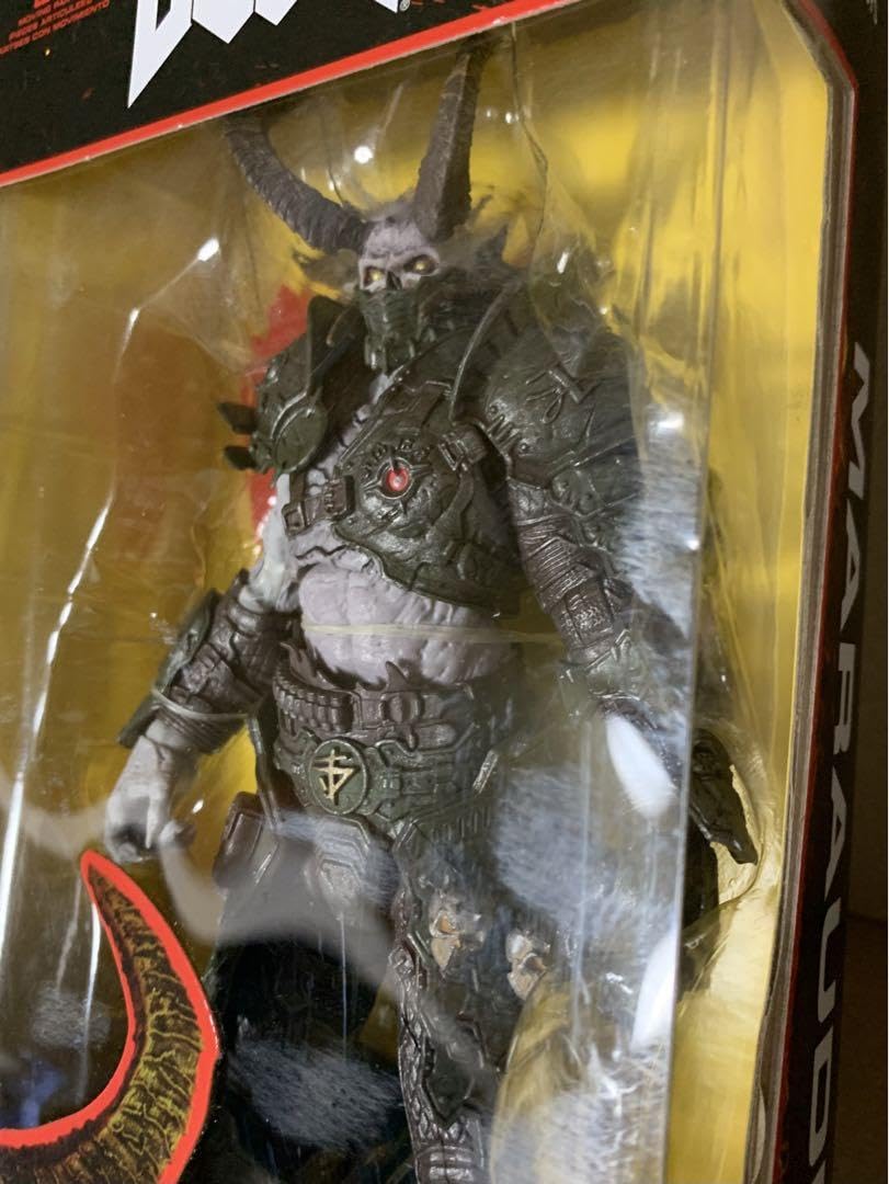 Amazon.co.jp: DOOM ドゥーム マローダー フィギュア