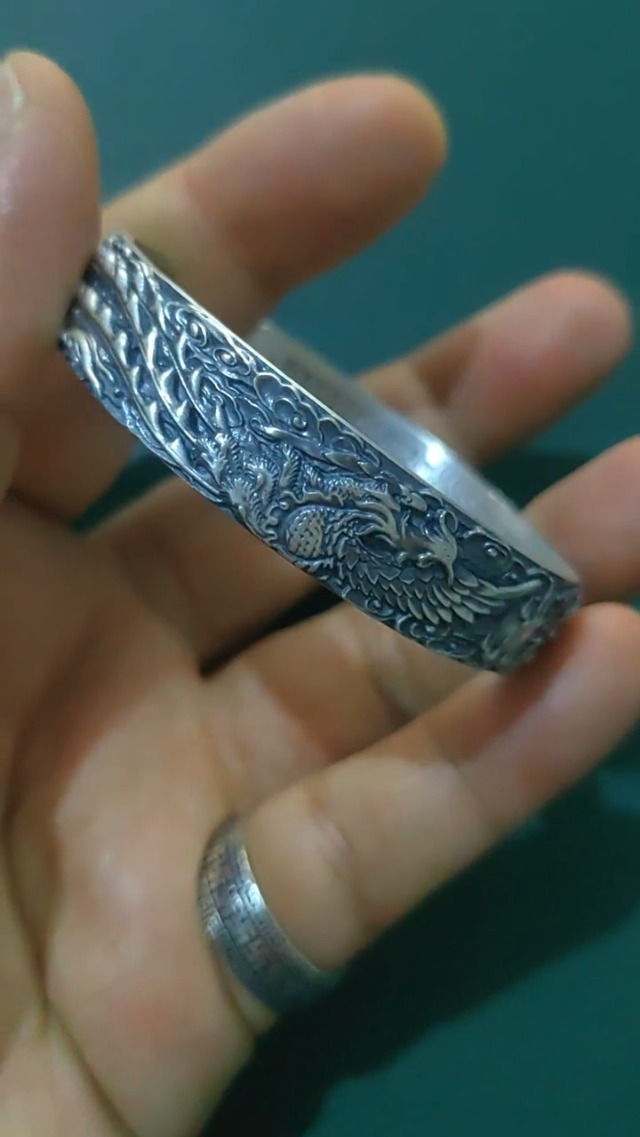 dualflow 昇龍 シルバー925 桐箱付 Amazon.com: Silver Dragon Bracelet for Men ~ Pure Sterling Silver