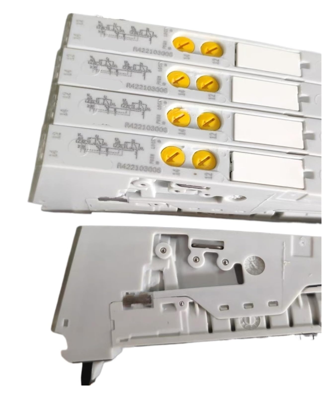 1pcs R422103006 Two Position Three-Way Directional Valve AV05 Plate