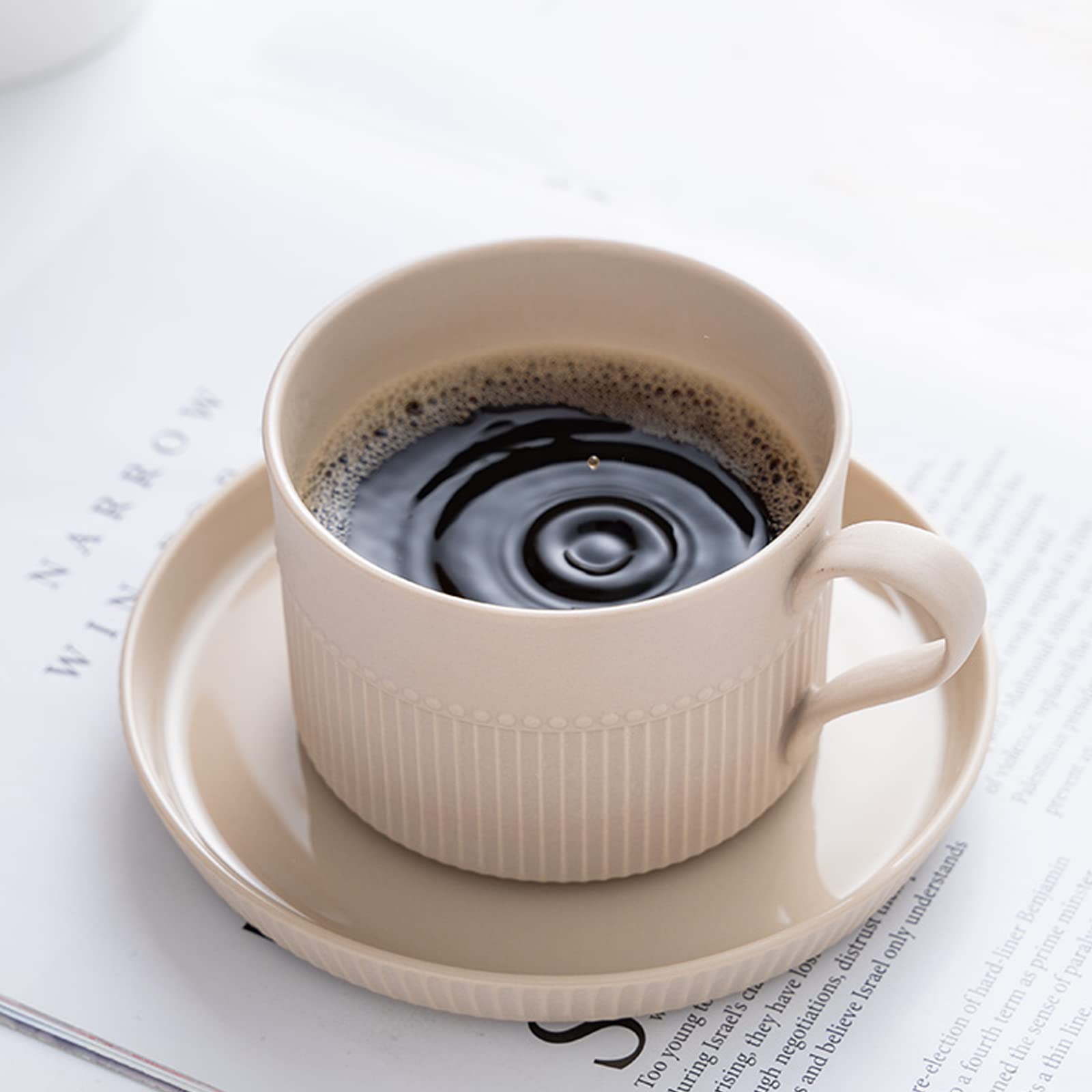 Orientalny ceramiczny zestaw do herbaty Zestaw do herbaty Porcelanowe filiżanki do espresso ze spodkami, porcelanowy kubek Filiżanki i spodki do herbaty, Ceramiczne zestawy filiżanek i spodków do kawy