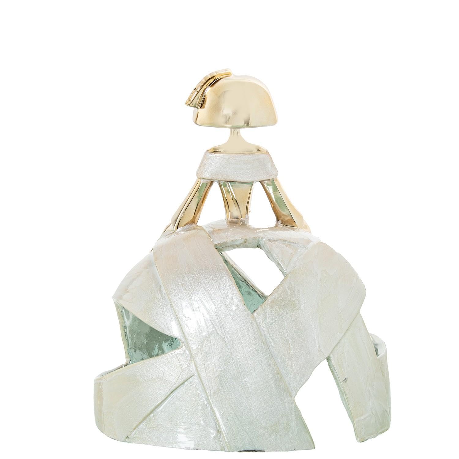 Figura de una menina de Resina y nacar en Dorado y Blanco 24x16x29cm