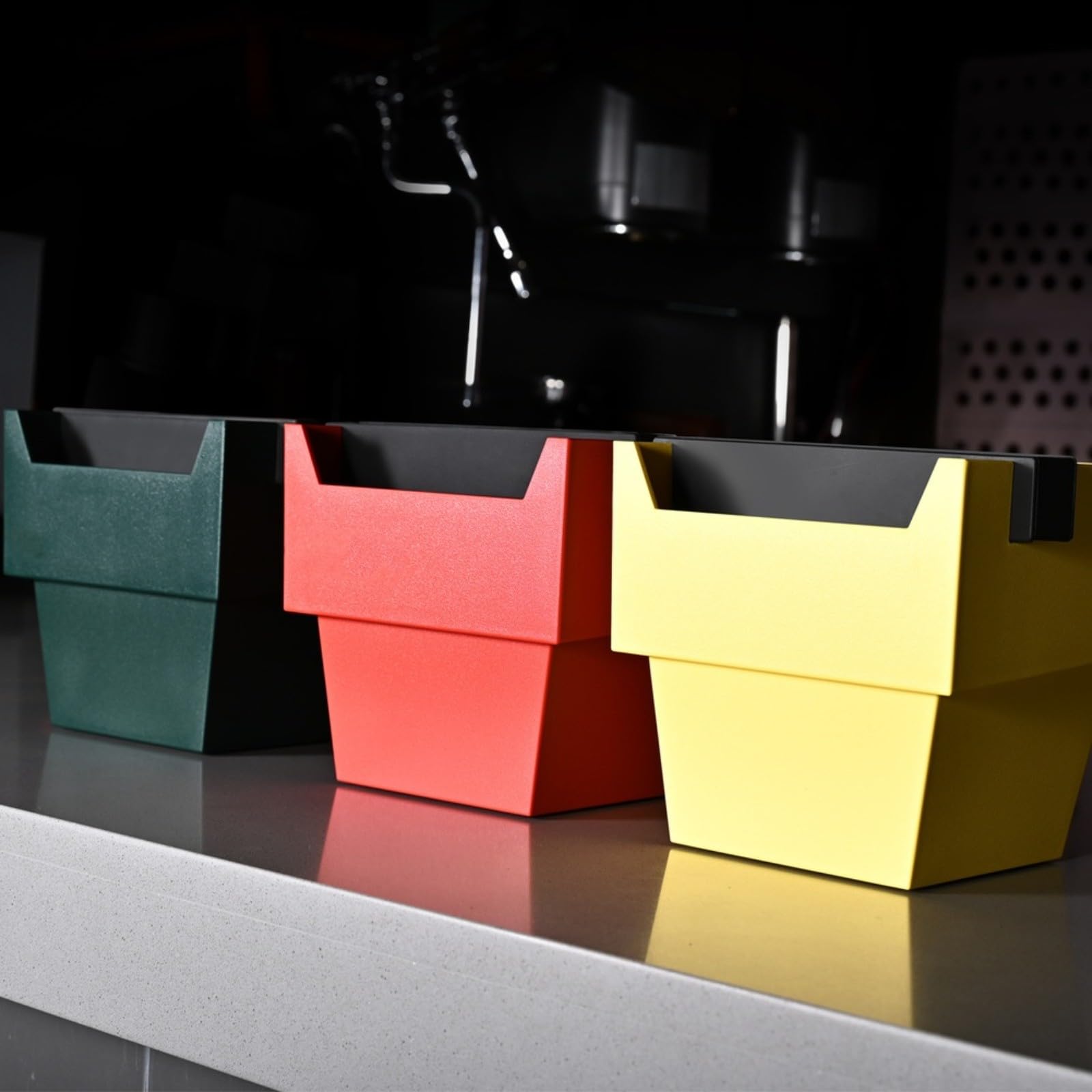 Contenitore per fondi di caffè, 1200 ml, con barra quadrata, base in silicone antiscivolo, per una facile pulizia, accessori per caffè espresso (rosso appassionato)