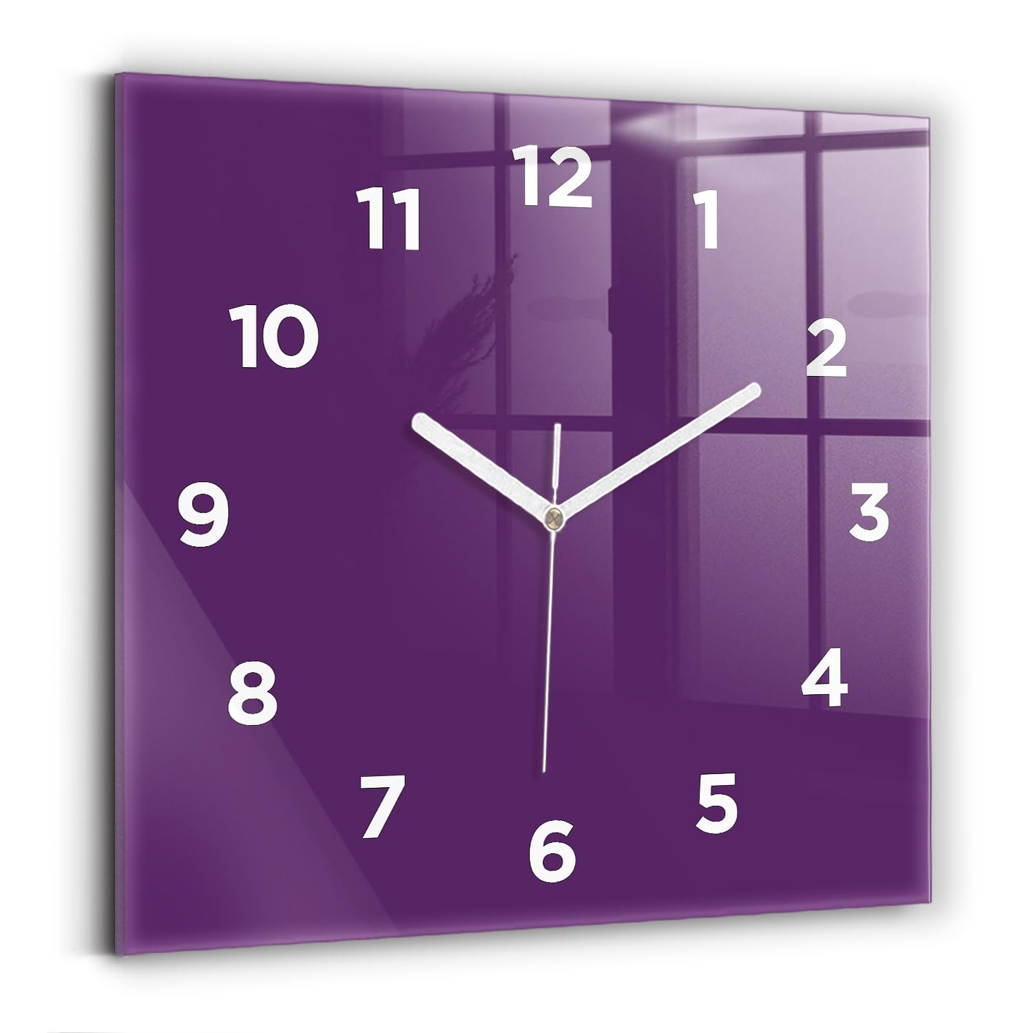 Horloge murale violette 30x30 cm pour salon et bureau calme