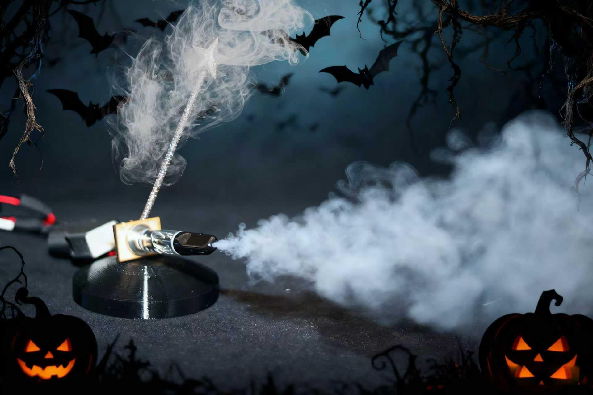 Machine à fumée portable, machine à brouillard d'extérieur à piles avec télécommande sans fil pour DJ Party Disco Wedding Halloween, cadeau (mince rond noir)
