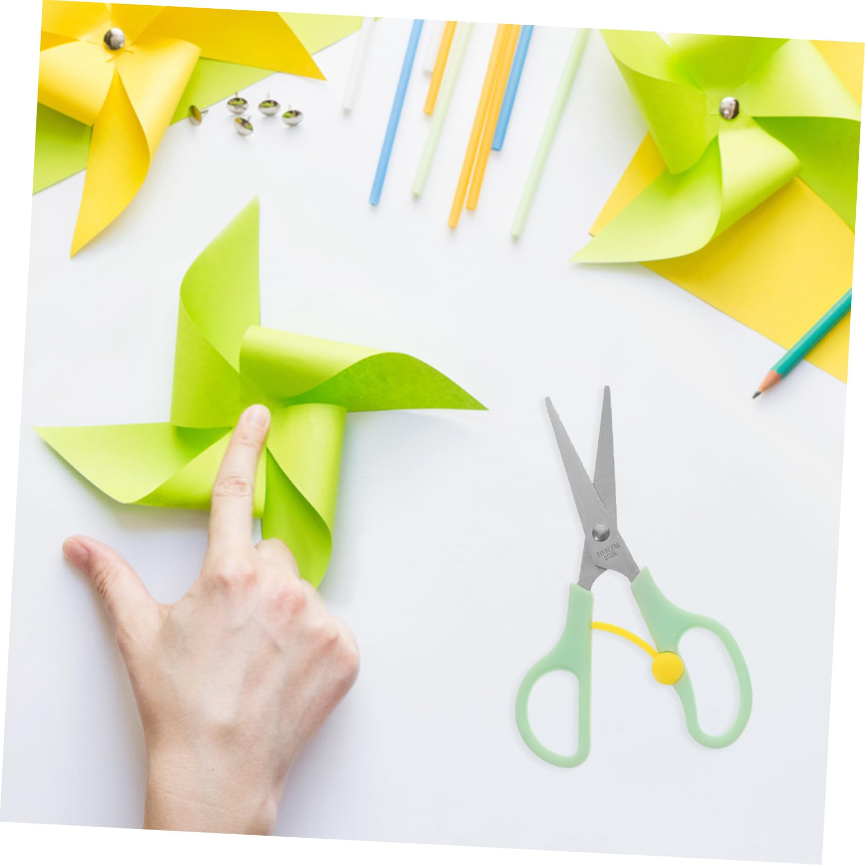 Angoily 16 Pièces Ciseaux de Sécurité pour Garçon Fille Acier Inoxydable Ciseaux à Bouts Ronds Ergonomiques Adaptés Aux Garçons et Filles pour Découpage Papier Bricolage et Scrapbooking