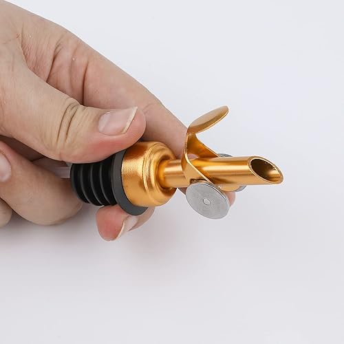 Miniatura 3 de AIEX 4 vertedores de botellas de licor, tapa dispensadora de acero inoxidable con tapa para botellas de vinagre balsámico de aceite de licor (dorado)
