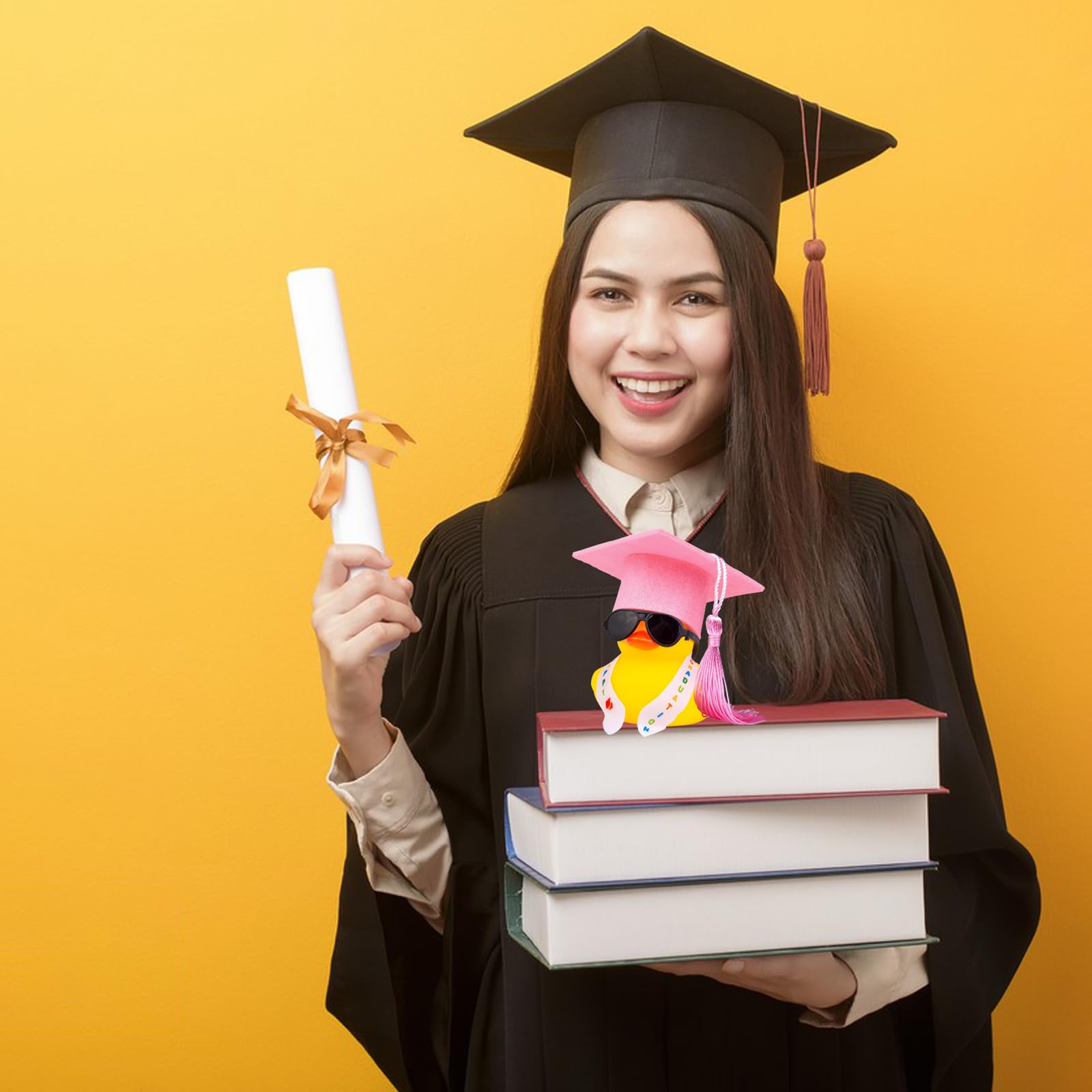 Paperelle di Gomma Rubber Duck Regalo Laurea con Diploma Cappello Occhiali da Sole Rosa Nero