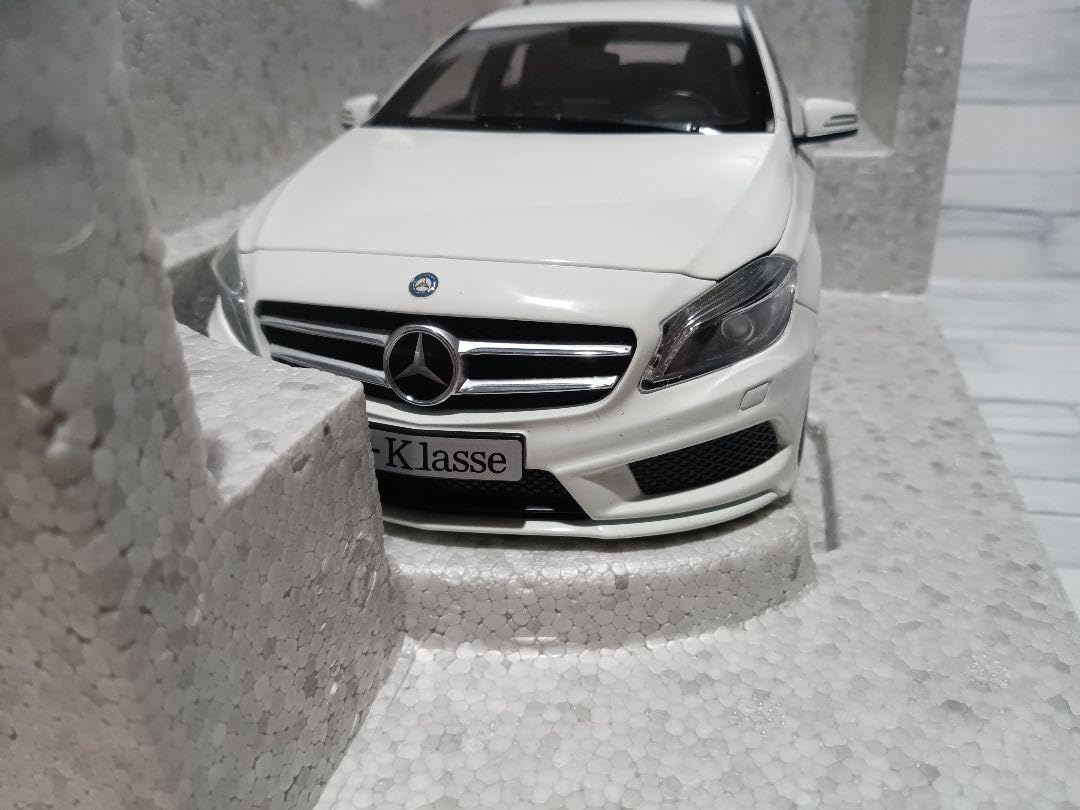 Amazon.co.jp: 1 18 メルセデスベンツ Aクラス W176 ミニカー モデル